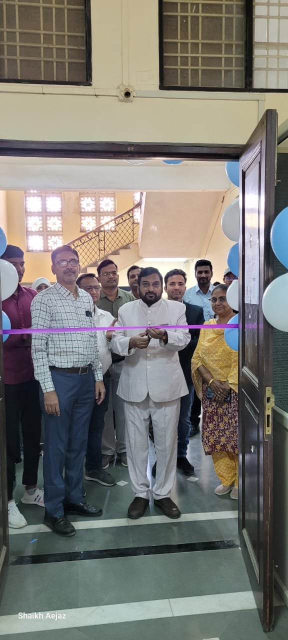 Psychological Testing Camp Held at Maulana Azad College  Aurangabad, 24th February 2025 – The Department of Psychology at Maulana Azad College of Arts, Science, and Commerce organized a successful Psychological Testing Camp on Monday. The event saw enthusiastic participation from both students and faculty members and aimed to give students hands-on experience with psychological testing, enhancing their practical knowledge and understanding of key psychological theories and assessments.  The camp was inaugurated by Principal Dr. Mazhar Ahmad Farooqui in the presence of Vice Principal Dr. Arif Pathan, Dr. Aditya Bhattacharya, Dr. Musak Razzaq, and Dr. Umesh Khedkar. Their presence added to the significance of the event, underscoring the college’s commitment to providing a holistic education experience.  The camp was coordinated by Dr. Shaikh Ajhar Patel and Mrs. Pathan Sabeeya, who ensured its smooth execution and guided students throughout the event. The students conducted a wide range of psychological evaluations, including IQ tests, personality assessments, and resilience evaluations. These practical applications allowed students to further develop their skills while contributing to their academic growth.  