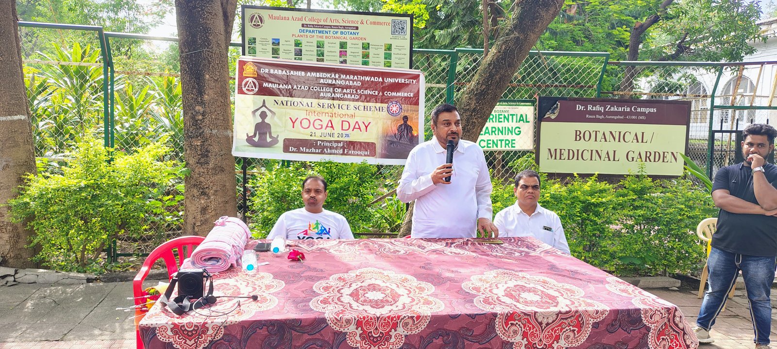 Yog Guru Mr.Pravin Pandey, Assistant Commissioner Income tax Department,Mumbai demonstrated various steps of Yoga on the occasion of World Yoga Day conducted at Maulana Azad College of Arts, Science and Commerce Ch.Sambhajinager (Aurangabad)