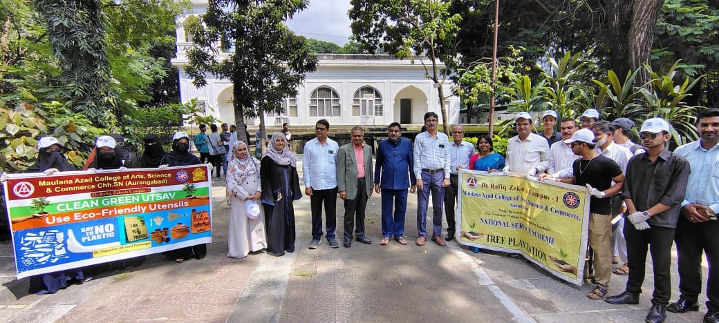 The NSS Unit of Maulana Azad College of Arts, Science, and Commerce in Aurangabad organized a remarkable initiative on September 24, 2025, with the following highlights:  Event Highlights: - Clean Green Utsav: A tree plantation drive promoting green cover and environmental sustainability, building on initiatives like 
